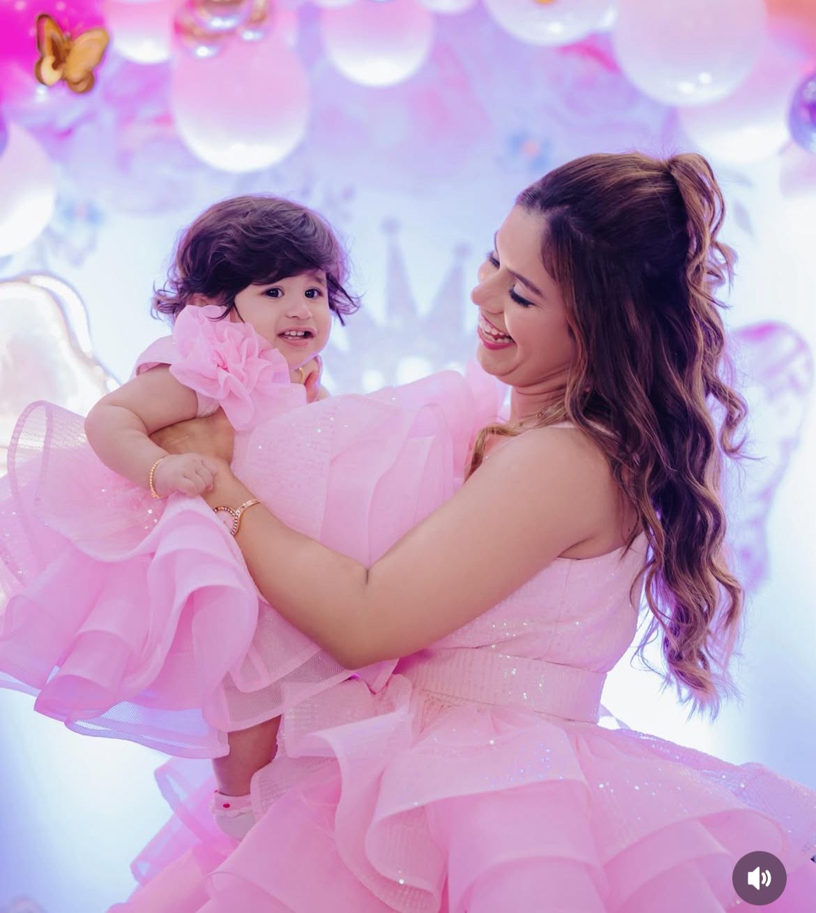 BABY PINK ROSE LAYERED DRESS