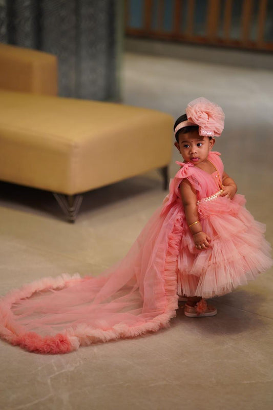DRAPED BODY WITH PEARLS WITH GRADIENT RUFFLE SKIRT