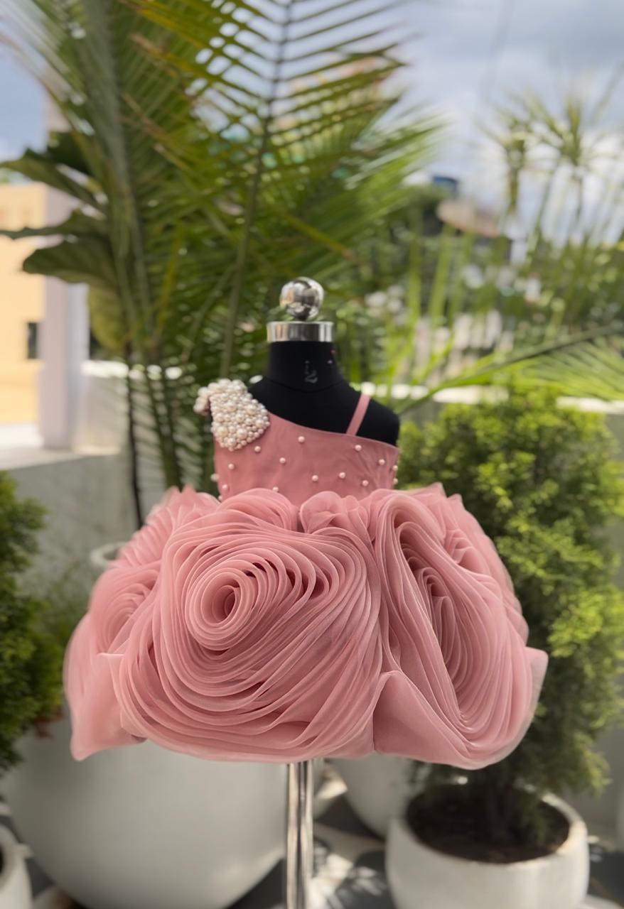 FLORAL ROSE PIECE