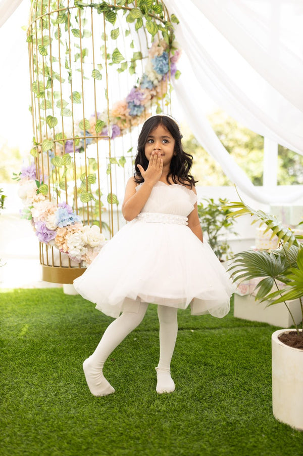 SEASHELL DRAPE TOP WITH BALLOON SKIRT AND A DETACHABLE BELT