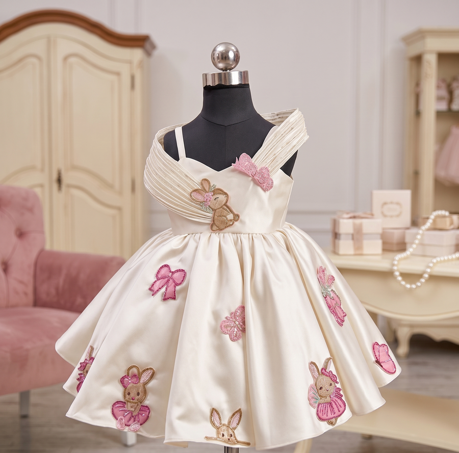 The Little Dress Behind Your Favourite Family Photo