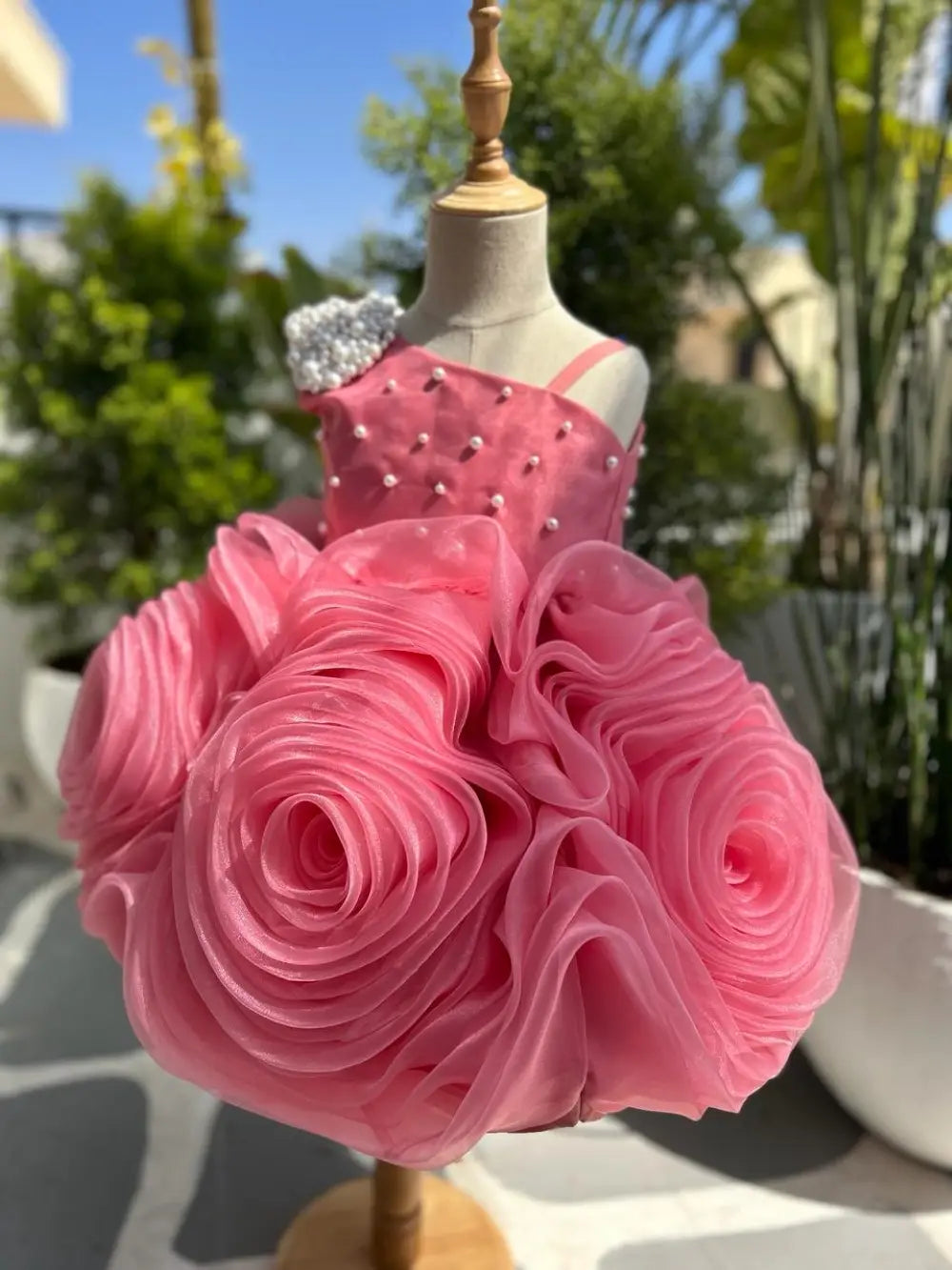 FLORAL ROSE PIECE