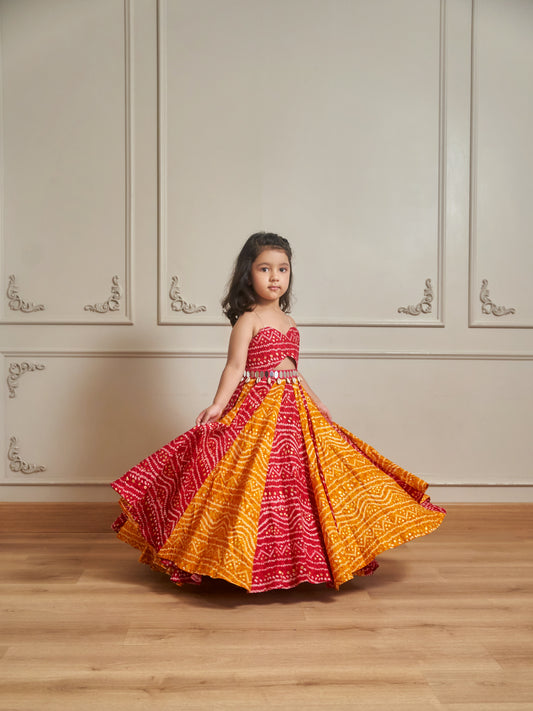 TWO TONNED BANDHANI INDO WESTERN PIECE WITH A CUTOUT AND A DETACHABLE BELT