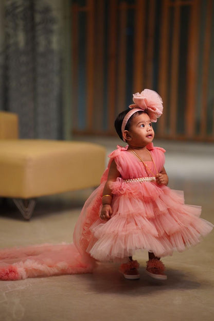 DRAPED BODY WITH PEARLS WITH GRADIENT RUFFLE SKIRT