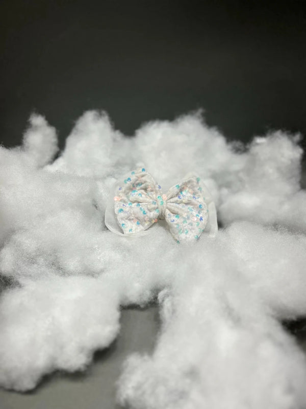 Velvet And Net Bow Clip